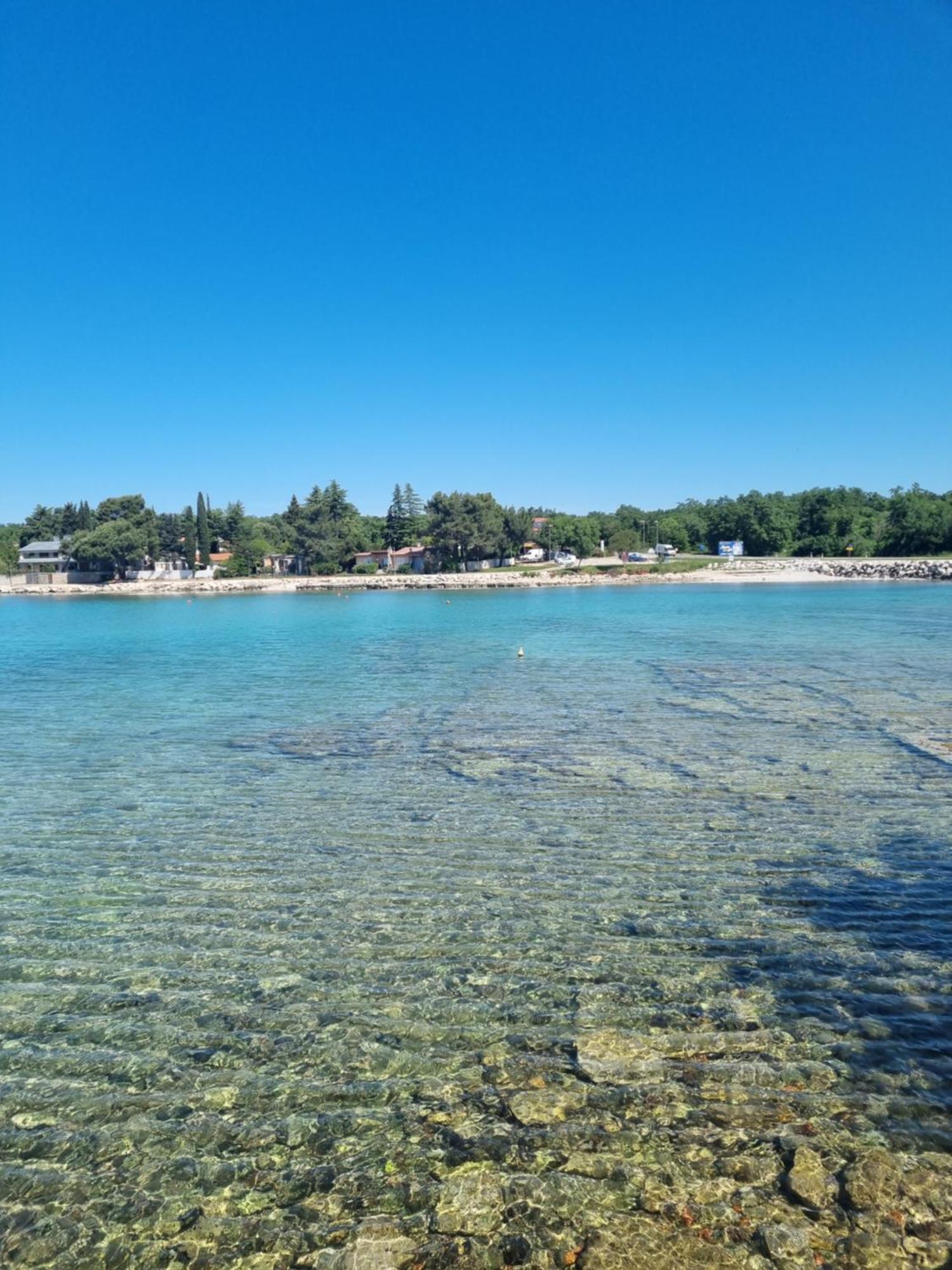 Hotel Zlatna Vala Umag Ngoại thất bức ảnh